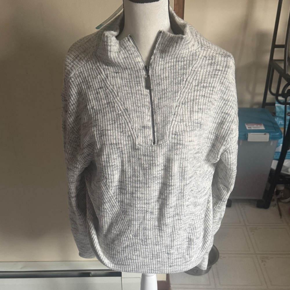 RD Style Light Gray Quarter-Zip Sweater